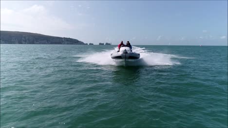 Fast-moving-speed-boat-low-to-the-water-action-shot