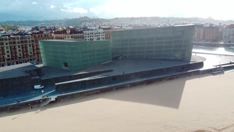 Kursaal-Congress-Centre-and-Auditorium-in-San-Sebastian,-on-a-closed-day-with-no-activity