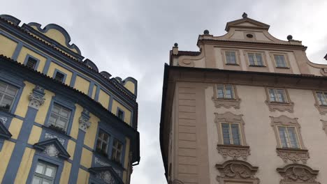 Gebäude-In-Der-Innenstadt-Von-Prag-Und-360-Grad-Architekturansicht