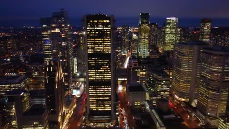 Montreal-Quebec-Canadá-Centro-Noche-Aéreo-Drone-Centro-De-La-Ciudad-Edificios