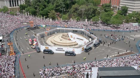 View-of-Cibeles-Square-as-thousands-of-Real-Madrid-fans-gathered-to-celebrate-the-36th-Spanish-soccer-league-title,-La-Liga-championship,-in-Madrid,-Spain