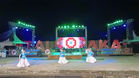 The-Mandar-Makkappu-dance-from-West-Sulawesi