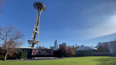 Space-Needle-In-Seattle,-Washington