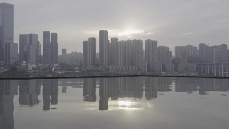 Night-is-falling-over-Chongqing-city