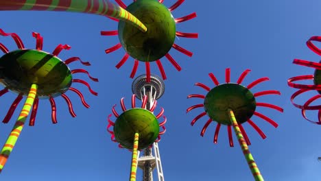 Solarbetriebene-Blumenskulpturen-Im-Pacific-Science-Center-In-Seattle