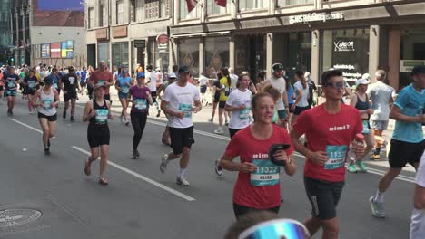 19-may-2024,-Rimi-Riga-Marathon-Latvia:-Marathon-Runners-Crowd-10km-Distance-Front-View