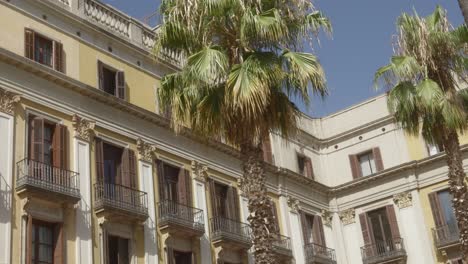 Exterior-view-of-the-residential-building-on-the-Plaça-Reial-square-in-Barcelona