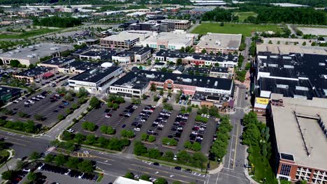 Easton-Town-Center-Mall-in-Columbu,-Ohio