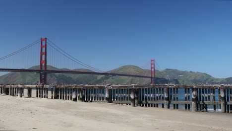 Golden-Gate-Bridge-Scenic-View-from-NOAA-Station-and-Golden-Gate-Beach-with-Blue-Skies,-San-Francisco,-California,-USA