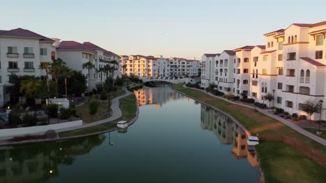 Passing-Over-The-Cays-at-Downtown-Ocotillo