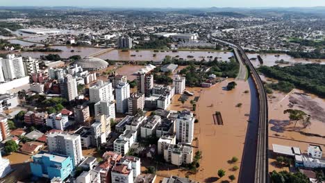 Se-Esperan-Reclamos-De-Exceso-De-Seguro-En-La-Ciudad-Debido-A-Daños-Por-Agua-Y-Antena