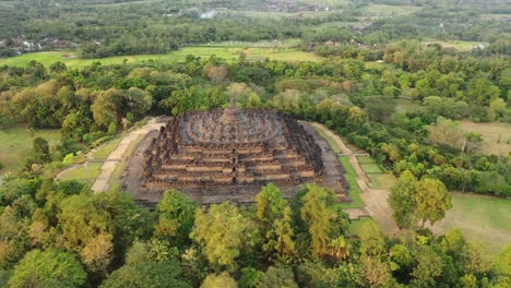 -Vista-Aérea-Del-Templo-De-Borobudur,-Java-Central,-Indonesia