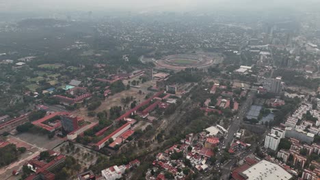 Aerial-perspective-of-the-environmental-crisis-in-Southern-Mexico-City