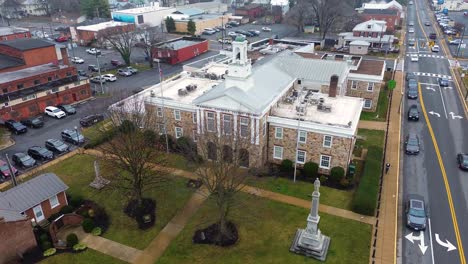 Warren-County-District-Court,-in-Front-Royal-Virginia