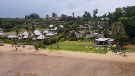 Villen-Neben-Ao-Tan-Beach-In-Koh-Mak-In-Thailand