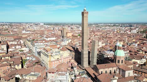 Suaves-Vistas-Aéreas-De-La-Histórica-Bolonia-Italia