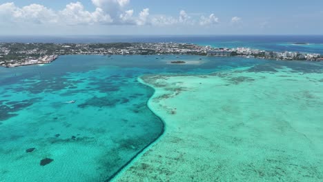 Skyline-Von-San-Andres-In-San-Andres-Auf-Der-Karibischen-Insel-Kolumbien