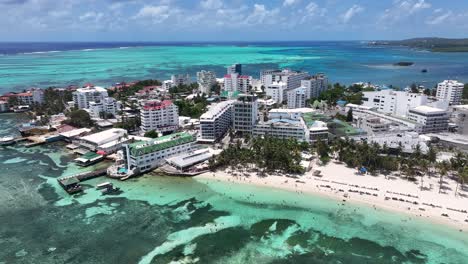 Skyline-Von-San-Andres-In-San-Andres-In-Providencia-Und-Santa-Catalina-Kolumbien