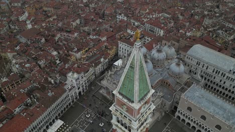 Venice-Italy-downtown-aerial-of-famous-architecture