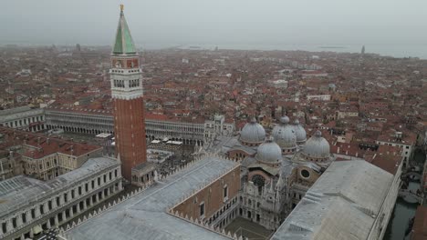 Venice-Italy-downtown-aerial-on-foggy-day