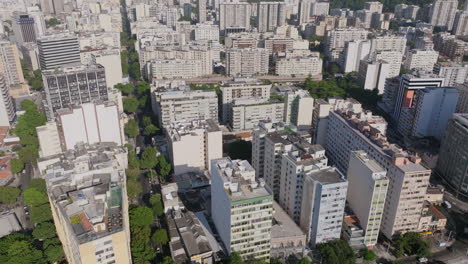 Aerial-flyover-of-the-apartment-buildings-in-Botafogo-in-Rio-de-Janeiro