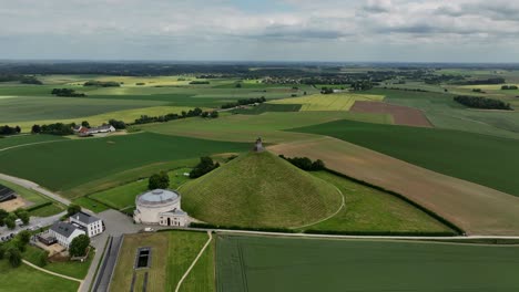 Lion's-Mound-Monument,-Battle-of-Waterloo,-Braine-l'Alleud,-Belgium,-June-2022