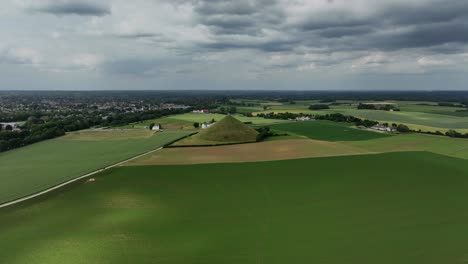 Lion's-Mound-Monument,-Battle-of-Waterloo,-Braine-l'Alleud,-Belgium,-June-2022