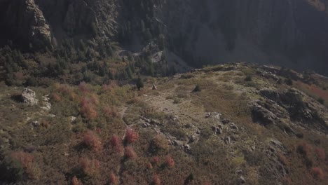 Journey-through-the-epic-landscape-of-Big-Cottonwood-Canyon-in-Utah-in-fall