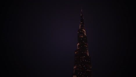 Burj-Khalifa-Bei-Nacht,-Aufgenommen-Von-Der-Dubai-Mall