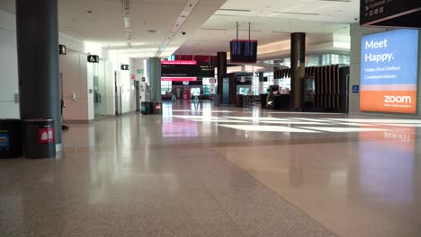 Empty-Sydney-Airport-Qantas-Domestic-Terminal-During-Corona-Virus-Covid-19-pandemic