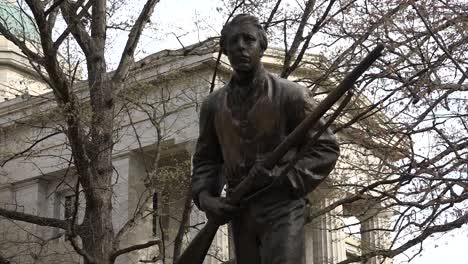 Henry-Lawson-Wyatt-Confederate-Statue-in-downtown-Raleigh-North-Carolina