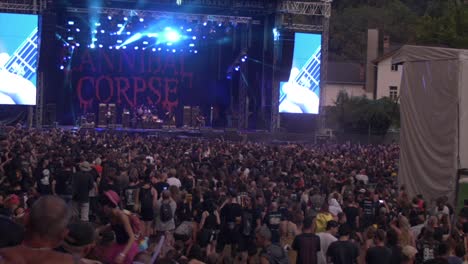 Cannibal-Corpse-Band-Tritt-Vor-Großem-Publikum-Beim-Metaldays-Festival-Auf