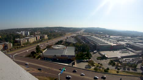 View-of-a-busy-highway-at-daytime-in-an-urban-area