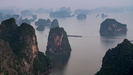 Bahía-De-Ha-Long-De-Vietnam