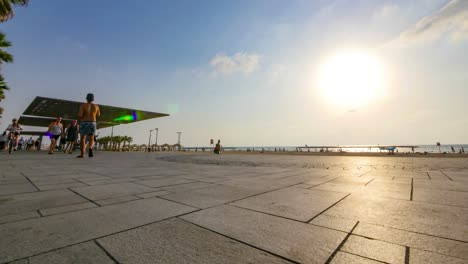 Lapso-De-Tiempo-Del-Paseo-Marítimo-De-Tel-Aviv-Durante-El-Atardecer