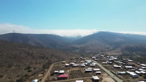 Hiperlapso-De-Nubes-En-La-Comuna-De-Huaquen,-País-De-Chile