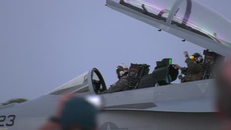 Fighter-Jet-Pilots-Wave-to-Crowd