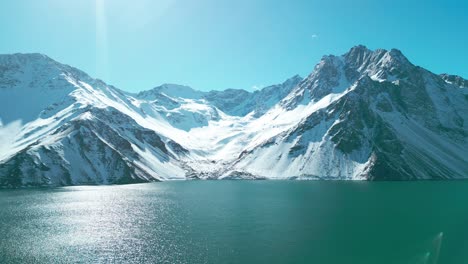 El-Yeso-reservoir-covered-with-snow,-Cajon-del-Maipo,-country-of-Chile