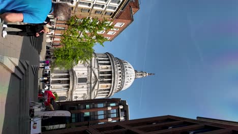 Vertical-view-of-St