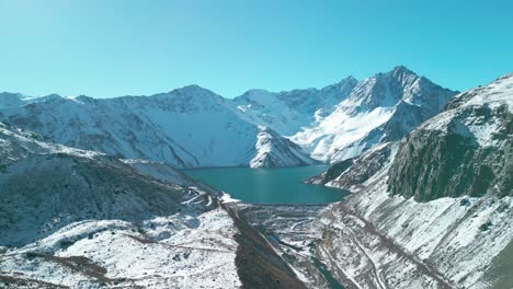 The-El-Yeso-reservoir-is-an-artificial-water-reserve,-Cajon-del-Maipo,-country-of-Chile