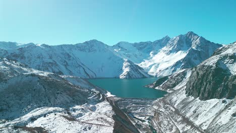 The-El-Yeso-reservoir-is-an-artificial-reserve,-Cajon-del-Maipo,-country-of-Chile