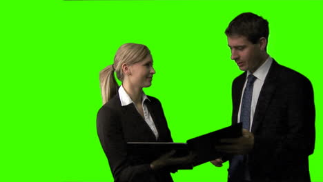 Greenscreen-Aufnahmen-Eines-Geschäftstreffens