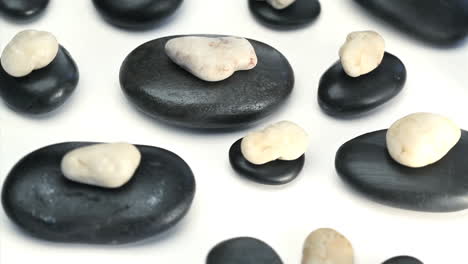 Black-and-white-pebbles-rotating-