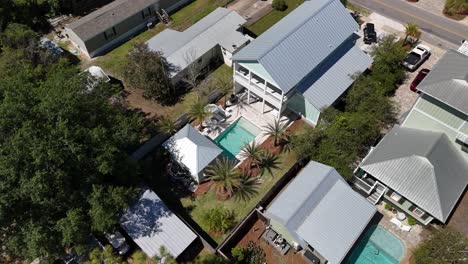 Luxury-Homes-With-Garden-Pools-In-Santa-Rosa-Beach,-Florida