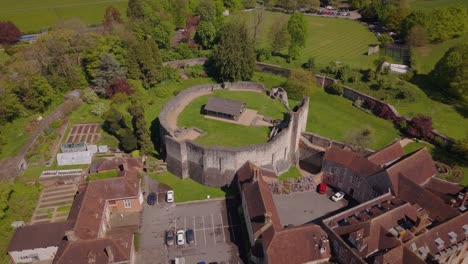 360-Grad-Drohnenaufnahme-Von-Farnham-Castle