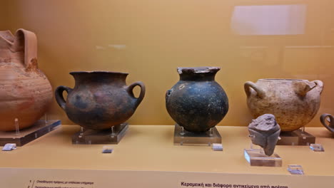 Stoa-of-Attalos-ancient-pottery-collection-at-the-Museum-of-the-Ancient-Agora