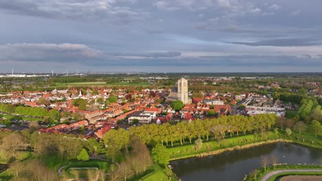 Standing-above-Brielle-skyline,-Brielse-Dom-Church,-South-Holland-landmark