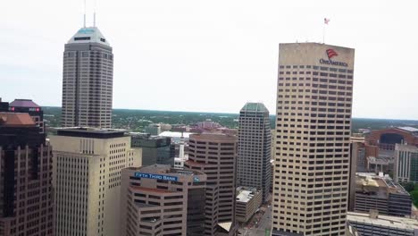 Indianapolis-aerial-view-orbiting-One-America-financial-district-downtown-Indiana-skyscraper