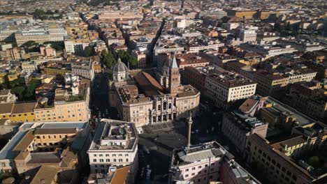 Increíble-Hiperlapso-Sobre-La-Basílica-Papal-De-Santa-María-La-Mayor