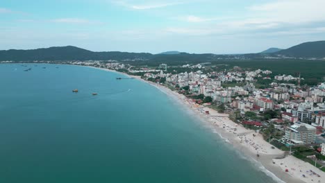 Trapiche-Hafen-Von-Canasvieiras,-Florianópolis,-Brasilien